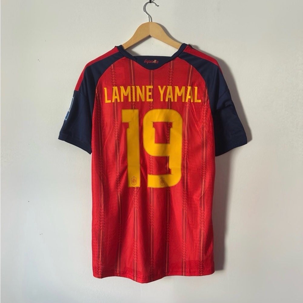 Lamine Yamal # 19 2026 Spain Fan Version Home Jersey